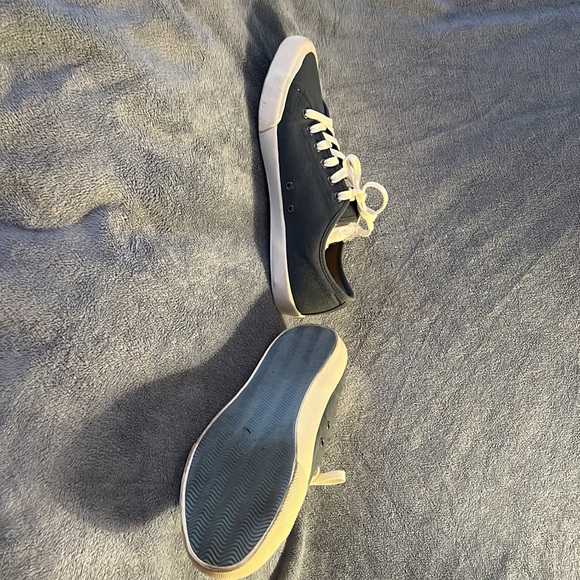 SeaVees Monterey Canvas Sneakers Size 8 - Picture 2 of 4